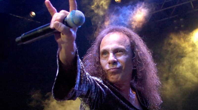 16 de mayo de 2010, muere Ronnie James Dio