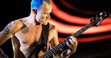 16 de octubre de 1962 nace Flea (Red Hot Chili Peppers)